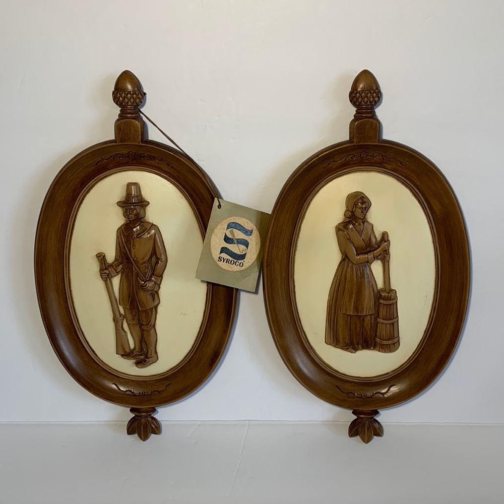 SYROCO Early American Pilgrim Couple Wall Plaques 1960 Mid Century Made in USA
